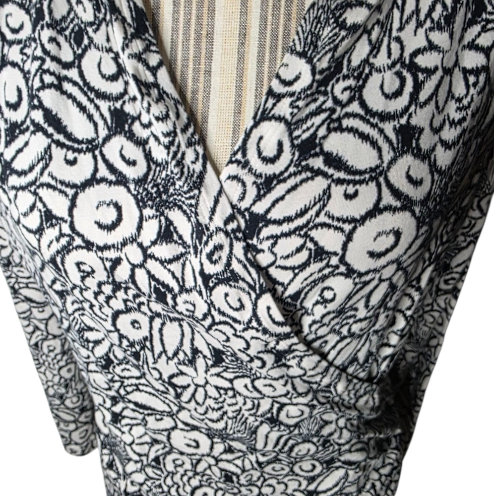 Lands' End Women Black and White Patterned 3/4 Sleeves Top Size S - Picture 4 of 8